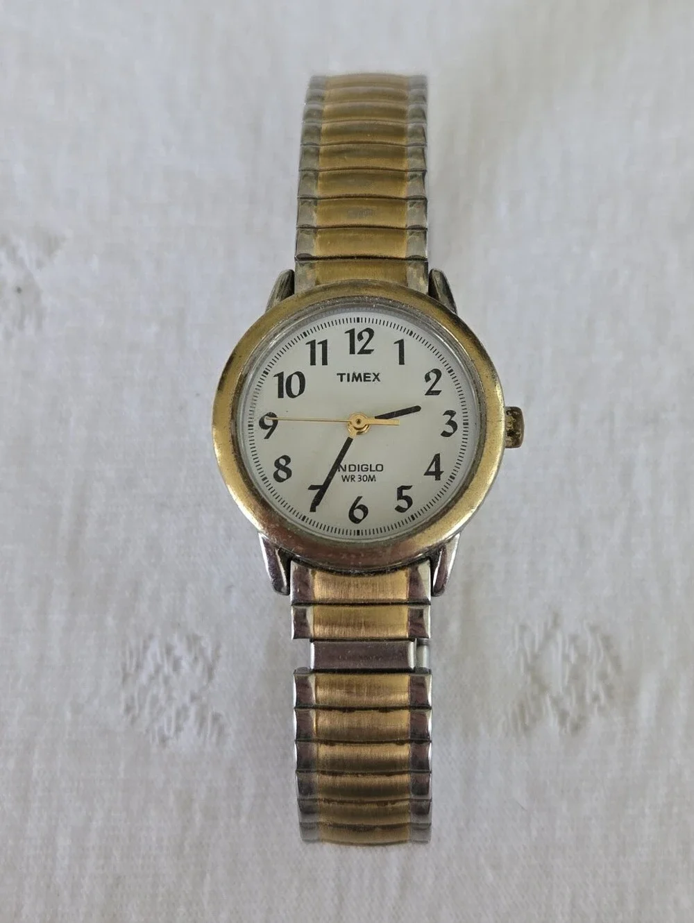 Timex women wristwatch